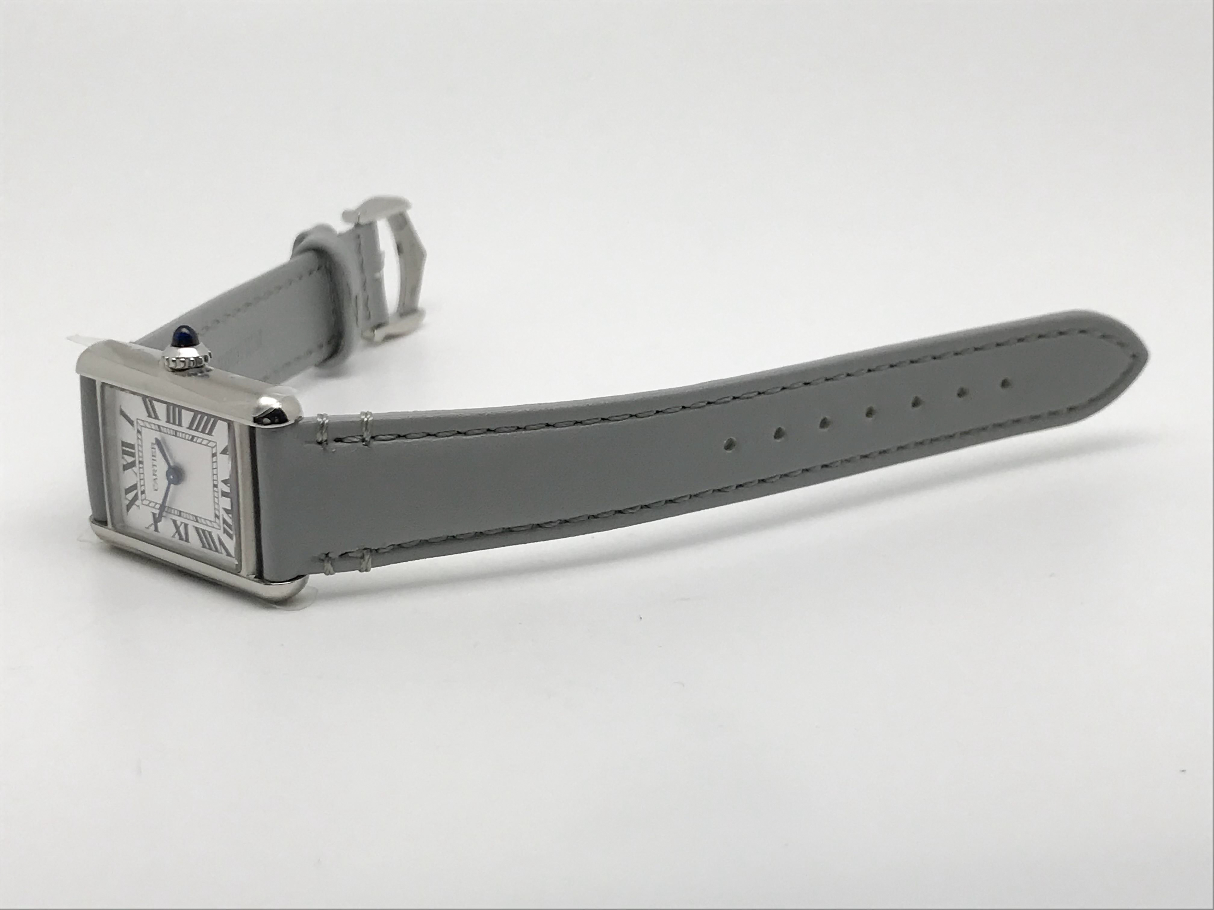 Tank Must 30mm Ladies Stainless Steel White Dial Grey Leather Strap Quartz 2