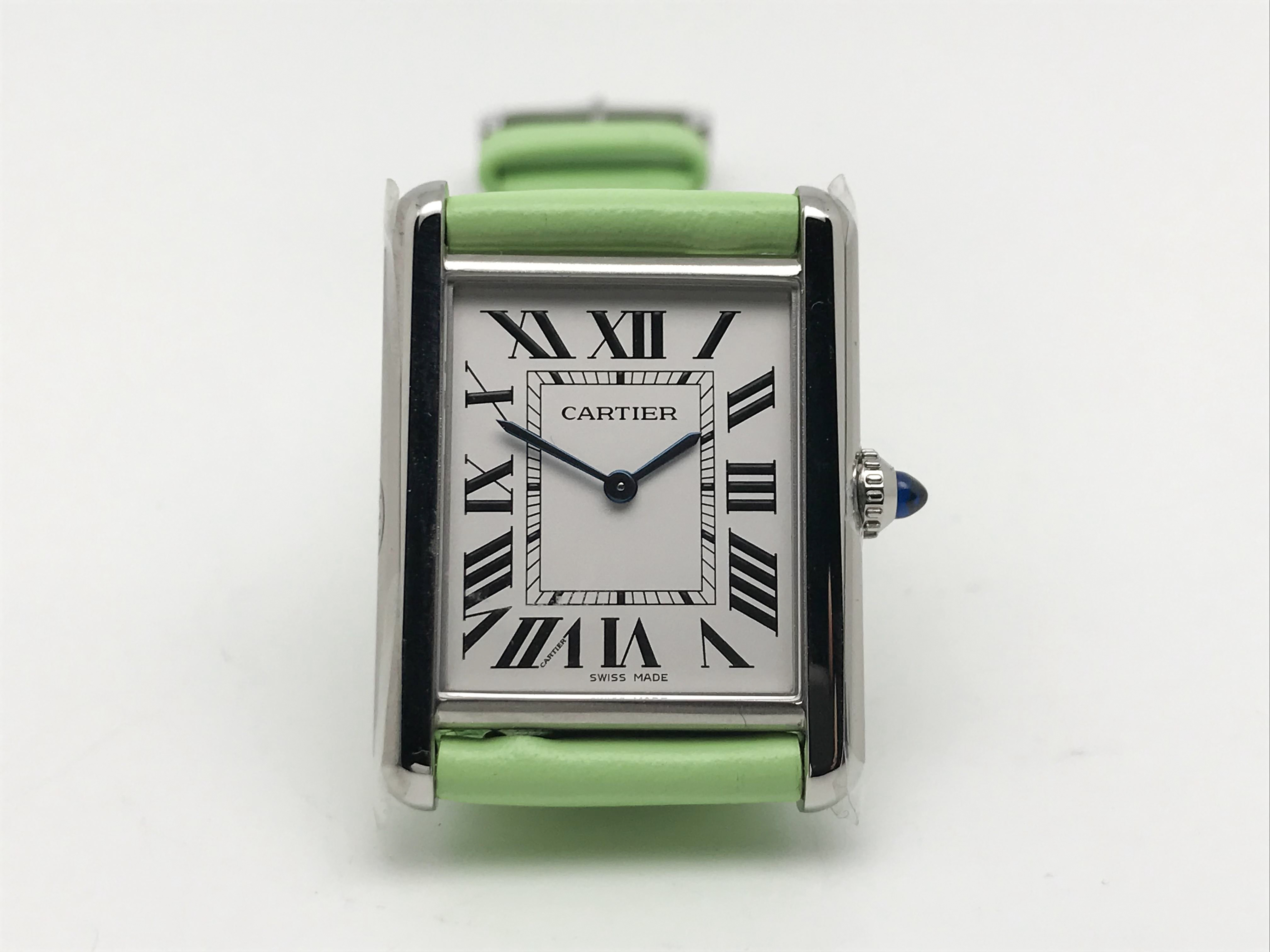 Tank Must 34mm Large Stainless Steel White Dial Green Leather Strap Quartz