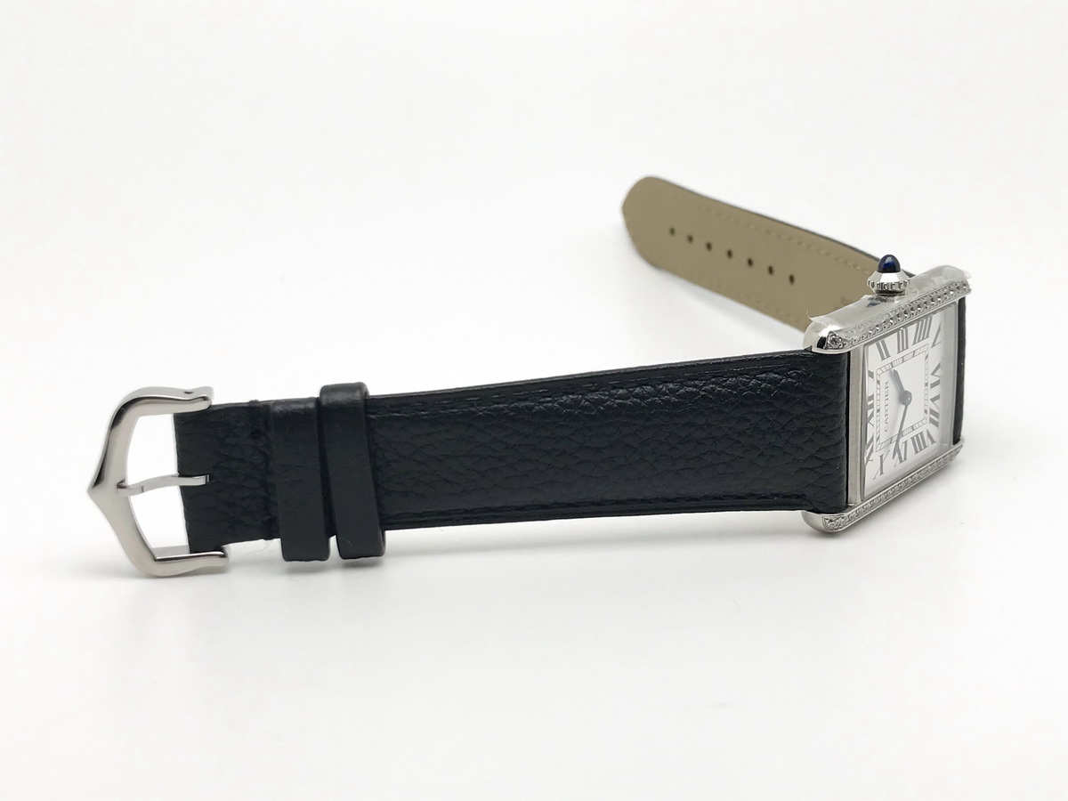 Tank Must 34mm Large Stainless Steel White Dial Black Leather Strap Quartz 3
