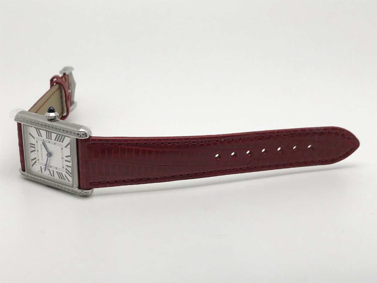 Tank Must 34mm Large Stainless Steel White Dial Red Croc Leather Strap Quartz