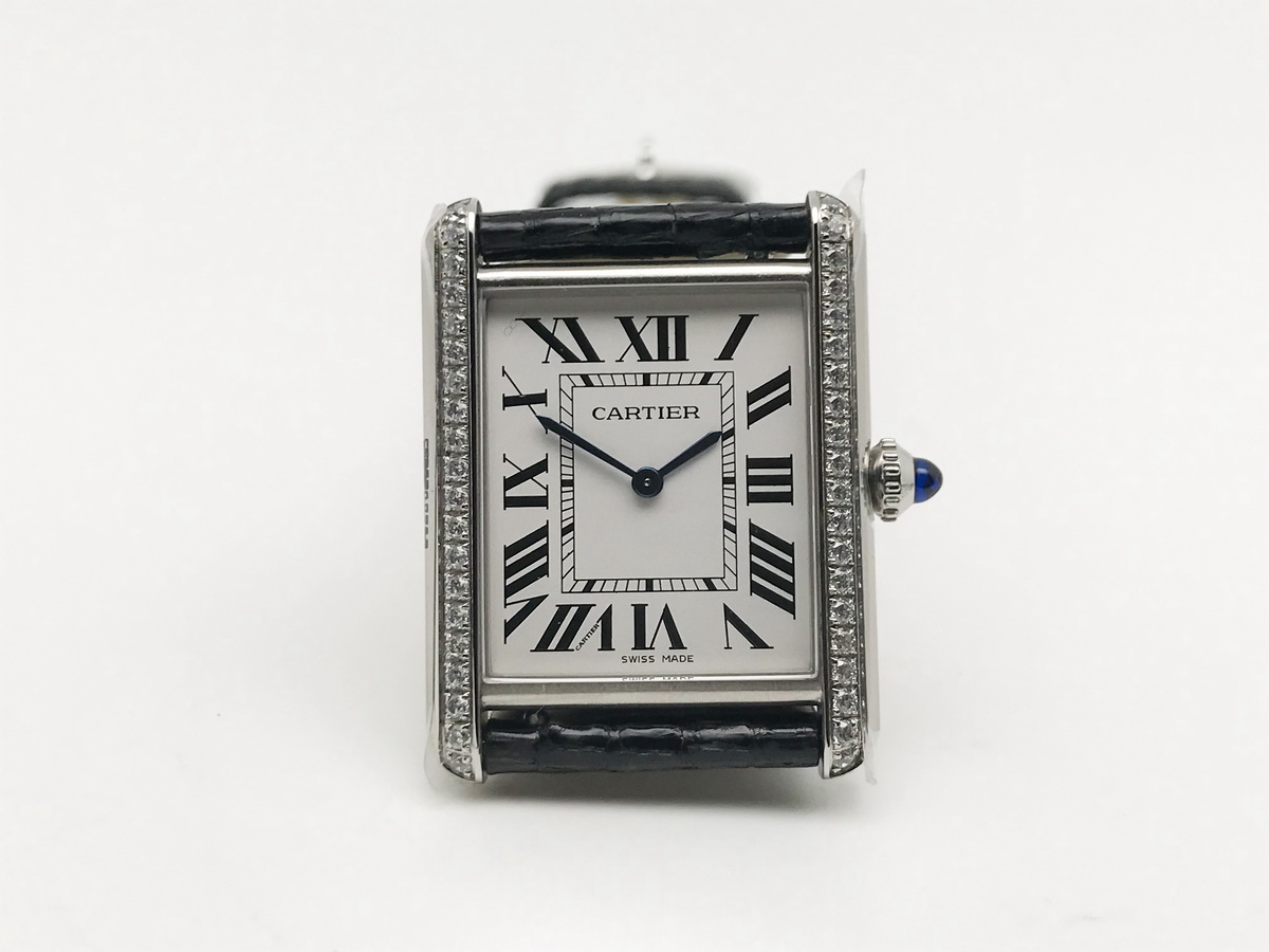Tank Must 34mm Large Stainless Steel White Dial Black Croc Leather Strap Quartz