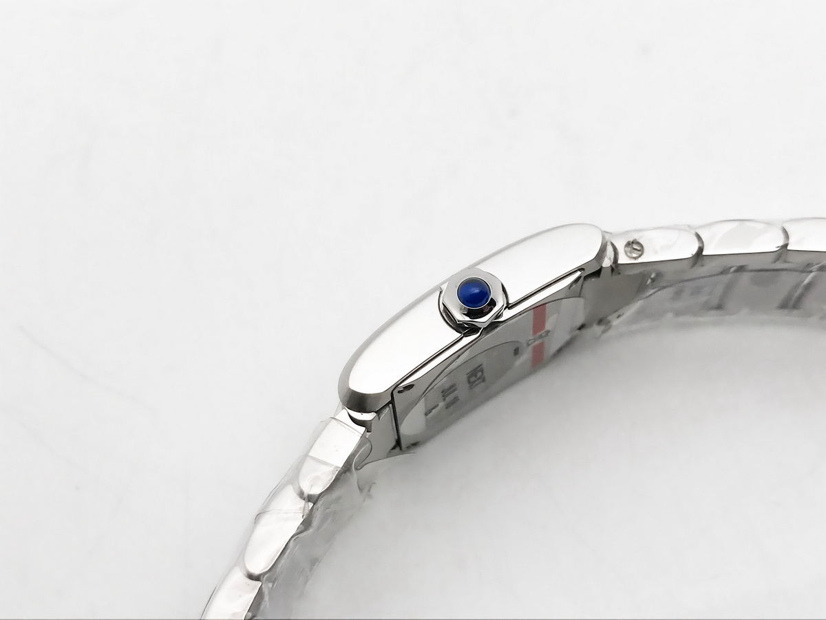 Tank Francaise 25.7mm Ladies Stainless Steel Silver Roman Dial Stainless Steel Bracelet Quartz 4
