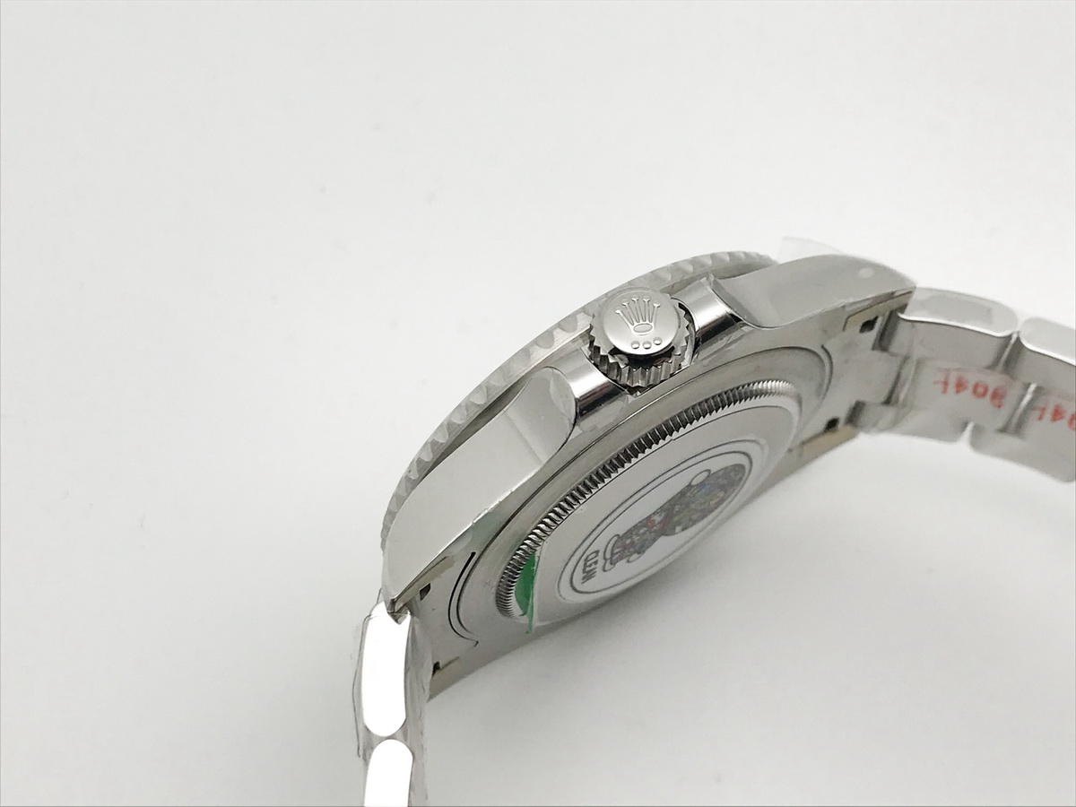 GMT-Master II 116710 40mm Ceramic Bezel Black Dial Oyster Bracelet 3186 4