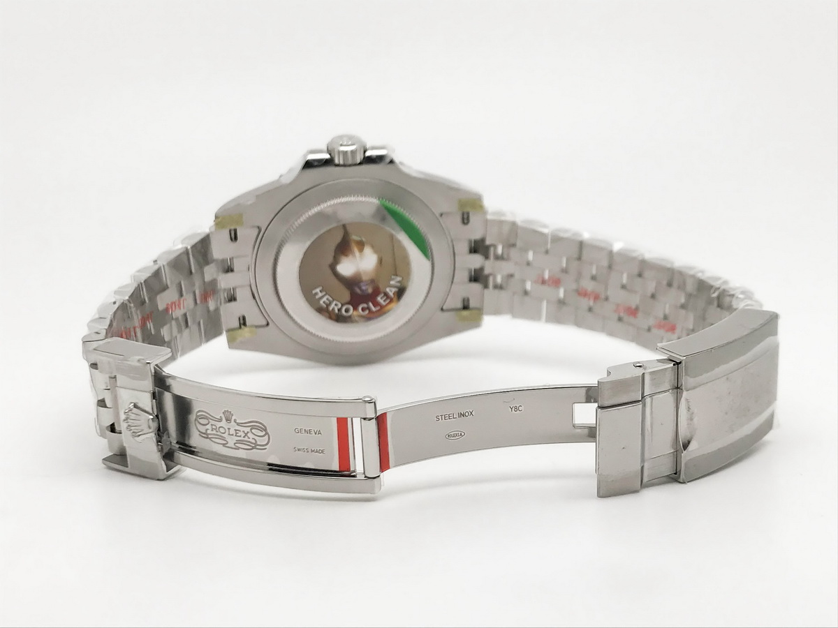 GMT-Master II 126710BLRO 40mm Pepsi Ceramic Bezel Black Dial Jubilee Bracelet 3285 6