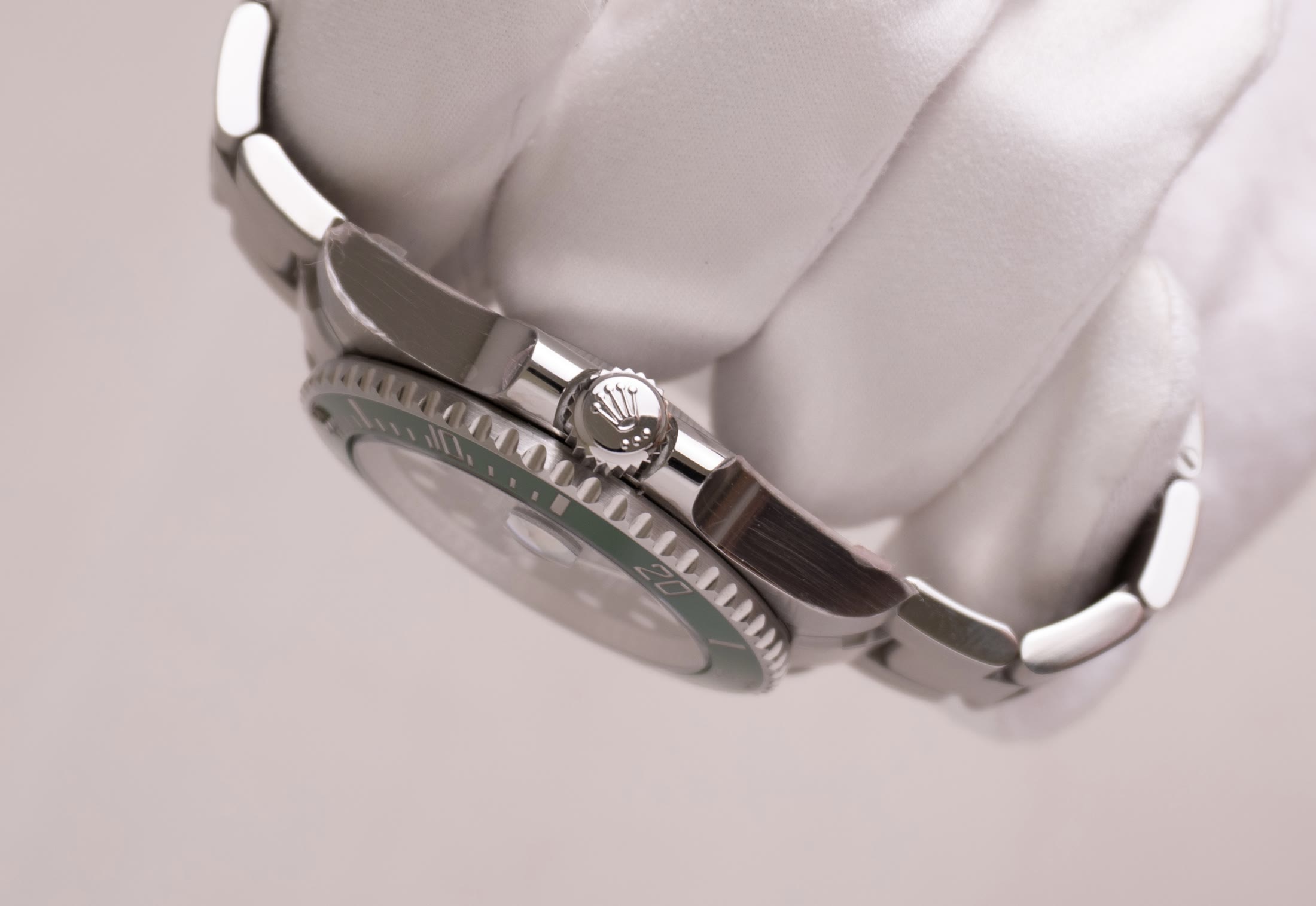 Submariner 116610LV 40mm Ceramic Bezel Green Dial Oyster Bracelet 3135 2